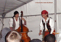 performance at Wassertorplatz/Kreuzberg